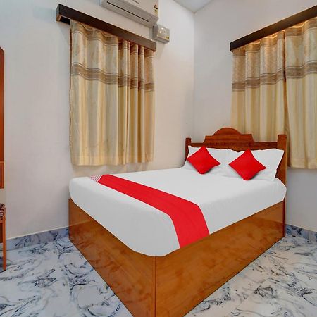 Flagship Sri Kamatchi Hotel & Rooms Madurai Ngoại thất bức ảnh