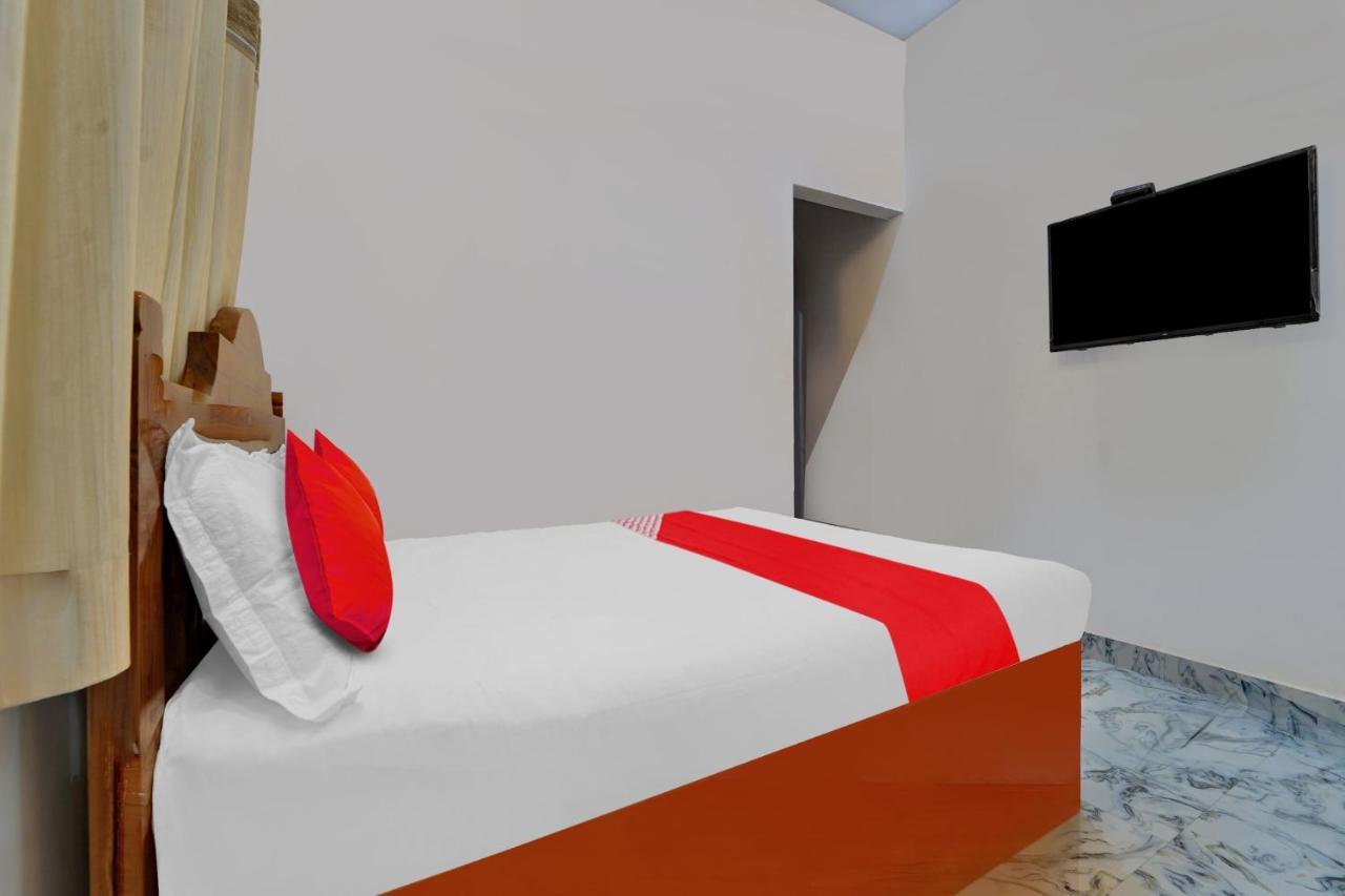 Flagship Sri Kamatchi Hotel & Rooms Madurai Ngoại thất bức ảnh