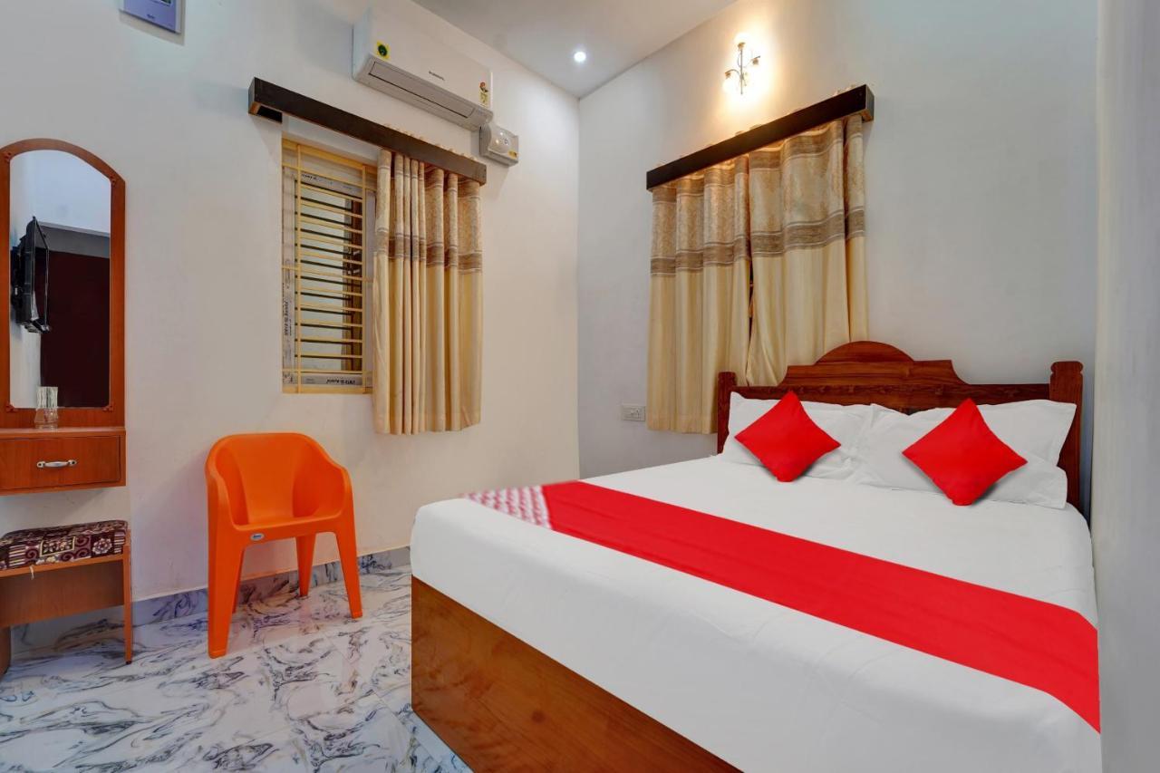Flagship Sri Kamatchi Hotel & Rooms Madurai Ngoại thất bức ảnh