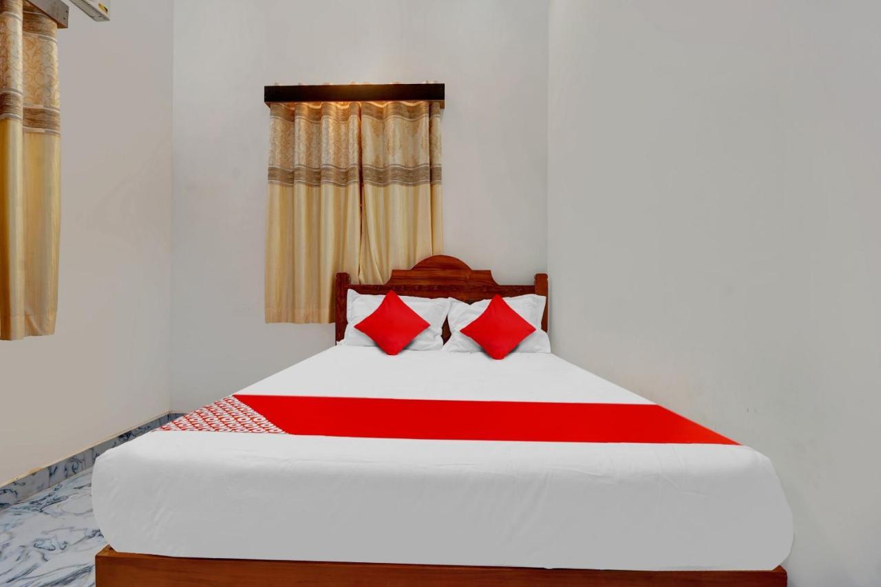 Flagship Sri Kamatchi Hotel & Rooms Madurai Ngoại thất bức ảnh