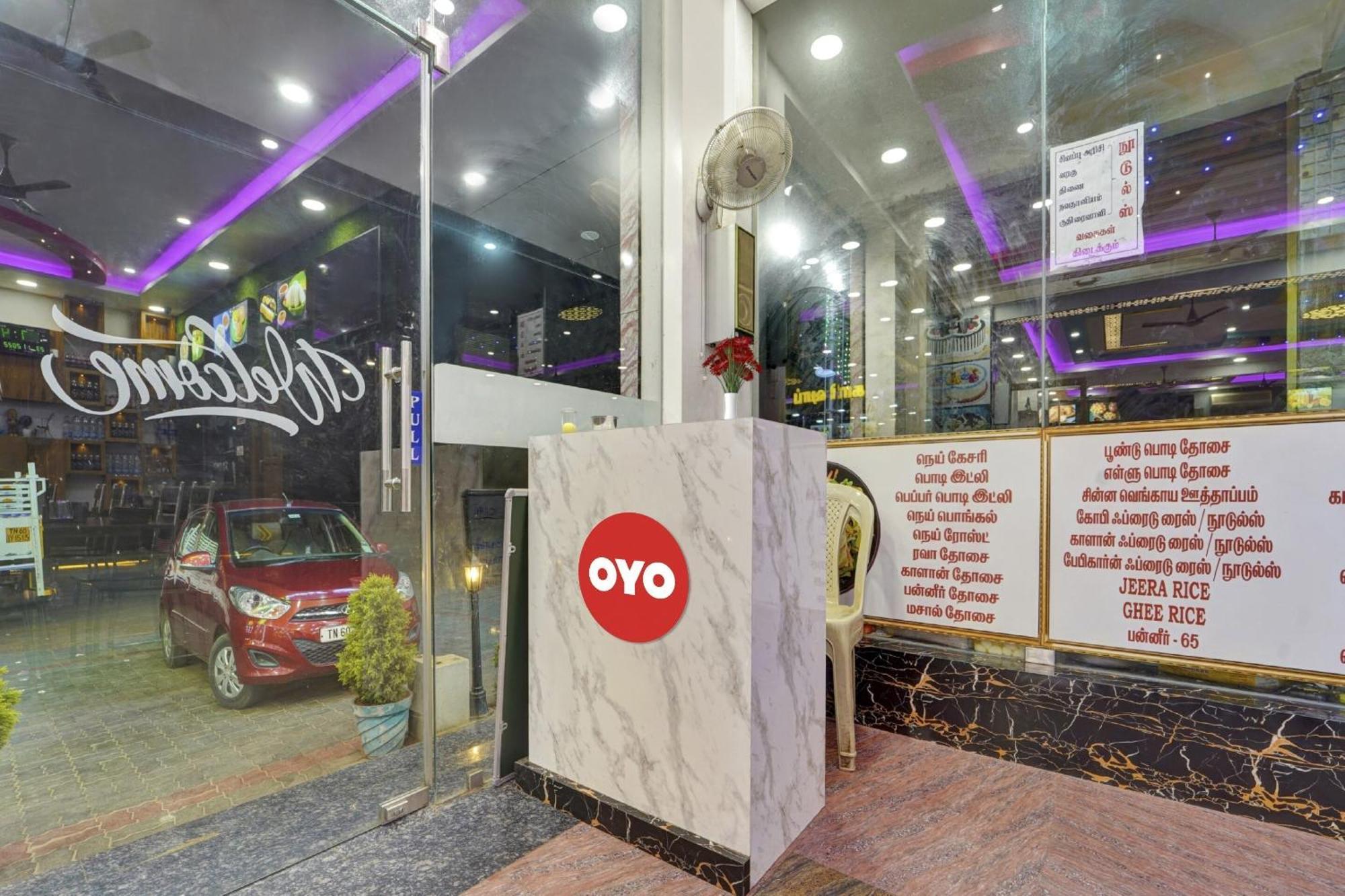 Flagship Sri Kamatchi Hotel & Rooms Madurai Ngoại thất bức ảnh